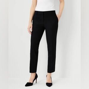 LOFT Mid-Rise Tapered Leg Curvy Skinny Ankle Comfort Dress Pants in Washed Black